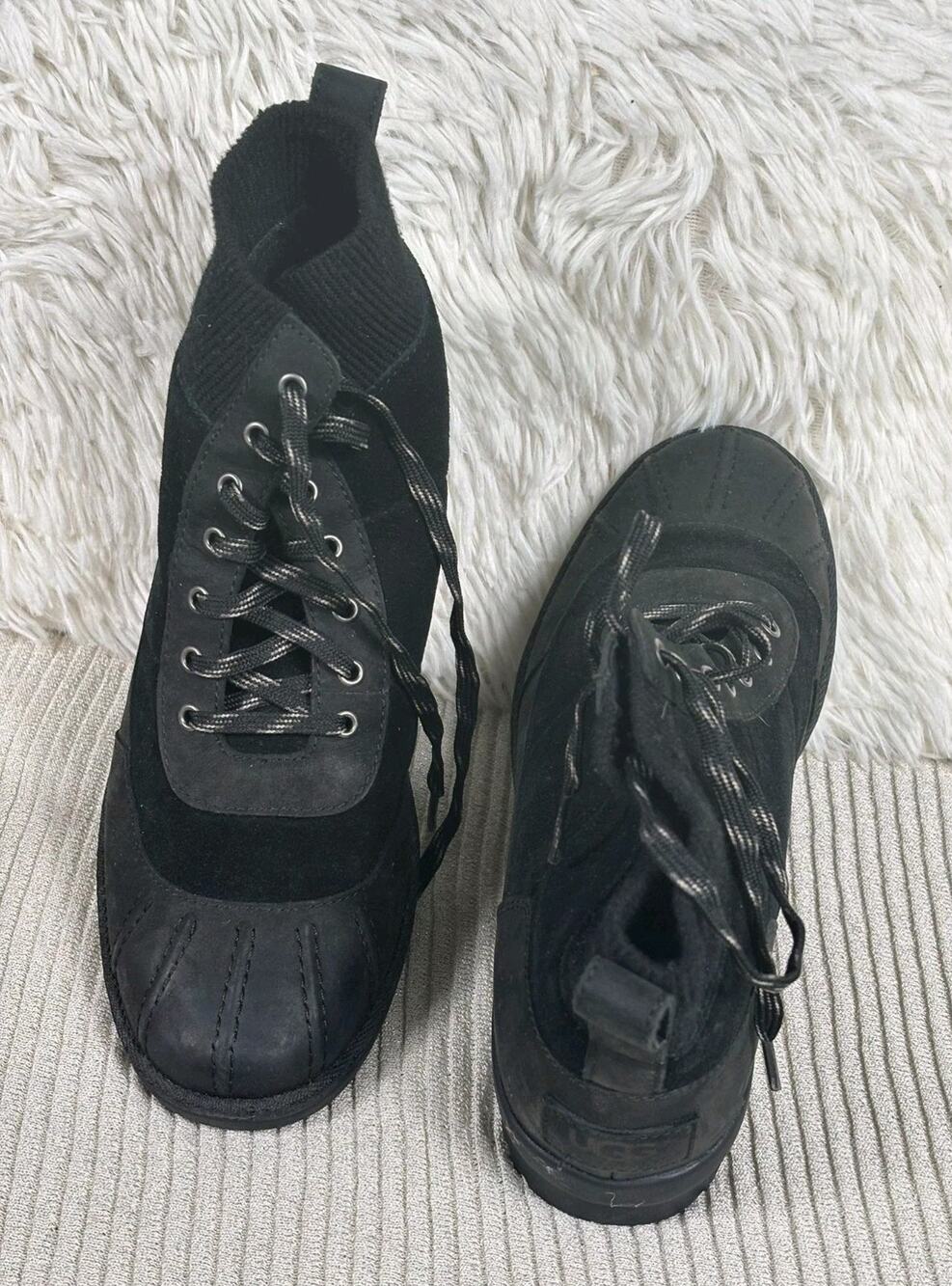 UGG Cayli Womens Sz 7 Waterproof Leather Suede Lace Up Black Mini Boots #1095160